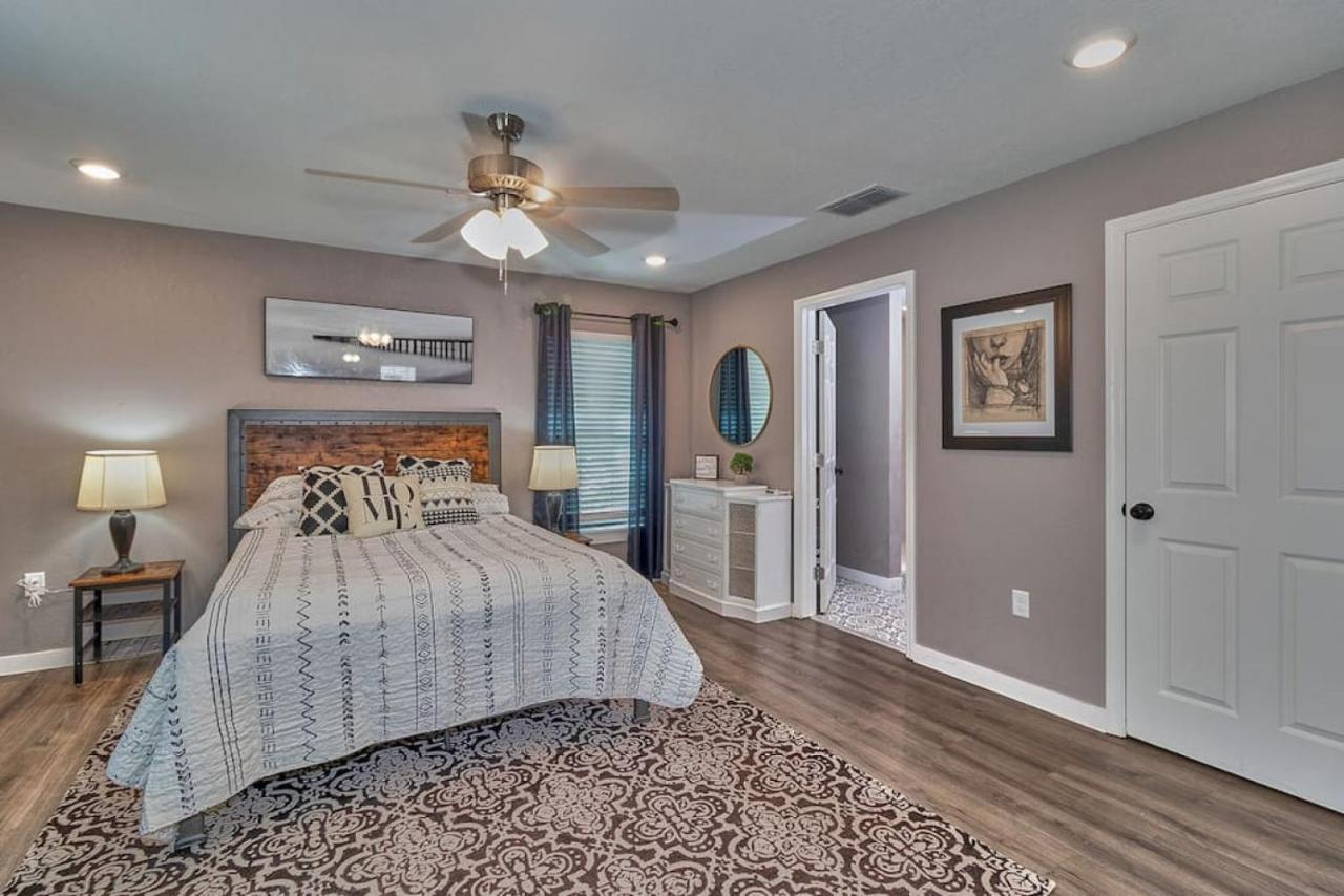 Cozy Haven Attached To Million - South Hébergement de vacances Tampa