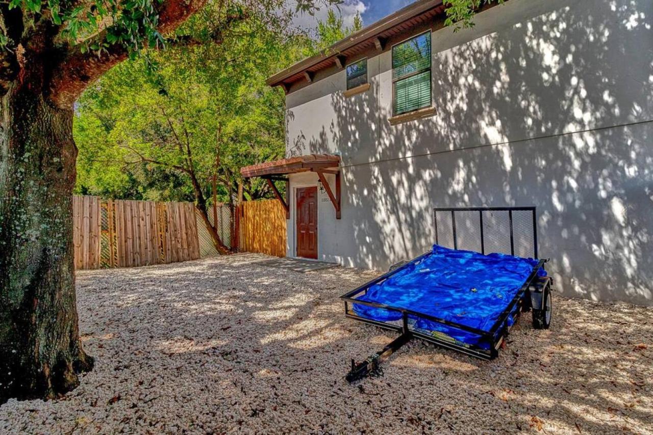 Cozy Haven Attached To Million - South Hébergement de vacances Tampa